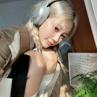 让人看了心疼的情感扎心文案虐心15句