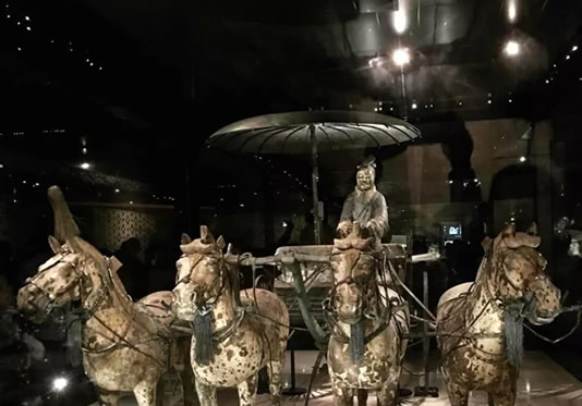 推荐国内10部经典盗墓小说(书荒必看)-4 推荐国内10部经典盗墓小说(书荒必看)-4