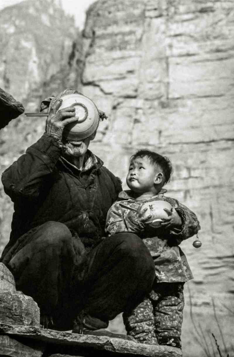 四十位摄影师镜头里的中国面孔：庄严、荒诞、坚毅、悲情-3