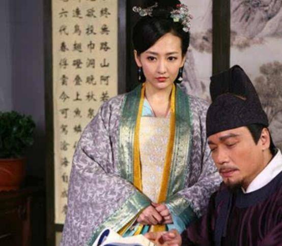 大奸臣秦桧作的两句诗,至今广泛流传,竟然成了老师们的口头禅-4 大奸臣秦桧作的两句诗,至今广泛流传,竟然成了老师们的口头禅