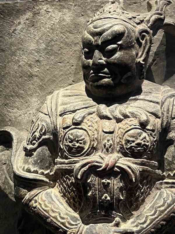 敦煌天王画胸甲护镜中的西方艺术-28 敦煌天王画胸甲护镜中的西方艺术-28