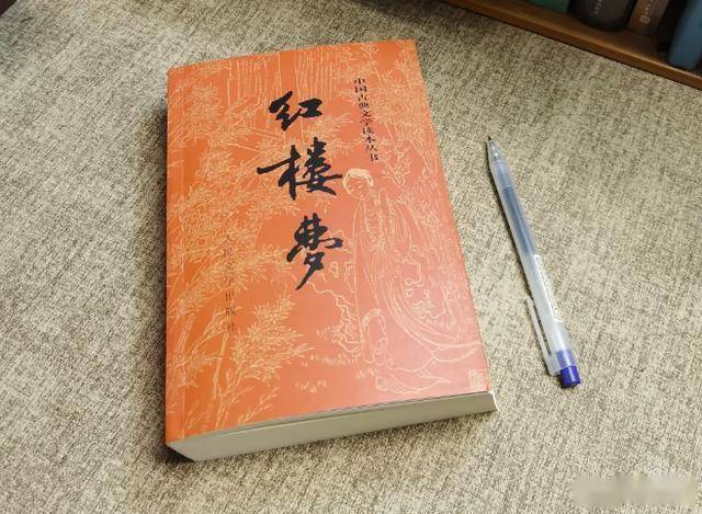 2025豆瓣超9分书单,几乎零差评的5本书,值得反复阅读-1 2025豆瓣超9分书单,几乎零差评的5本书,值得反复阅读-1