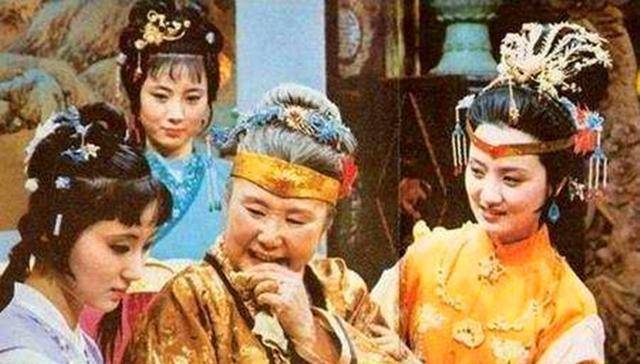 红楼梦:黛玉和宝钗谁更受欢迎?你看看书中人的评价便一目了然-2 红楼梦:黛玉和宝钗谁更受欢迎?你看看书中人的评价便一目了然-2