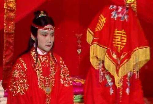 黛玉死前烧掉所有与宝玉相关的东西,为何还说我身子是干净的?-4 黛玉死前烧掉所有与宝玉相关的东西,为何还说我身子是干净的?-4