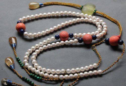 清朝官员胸前佩戴的朝珠原来有这么多讲究-3 清朝官员胸前佩戴的朝珠原来有这么多讲究-3