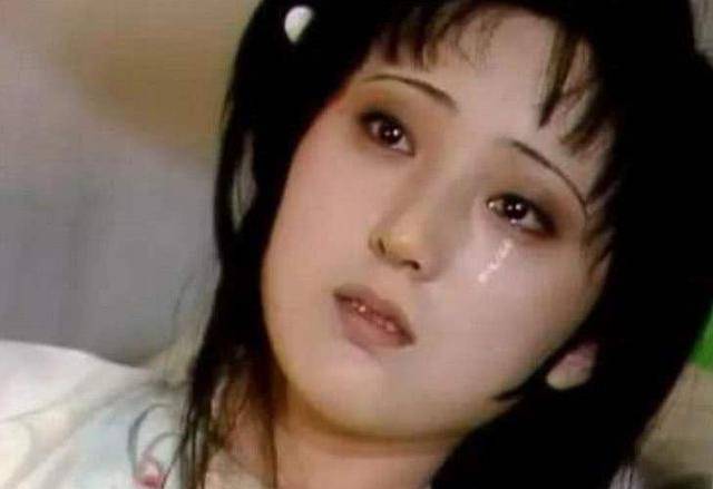 黛玉死前烧掉所有与宝玉相关的东西,为何还说我身子是干净的?-1 黛玉死前烧掉所有与宝玉相关的东西,为何还说我身子是干净的?-1