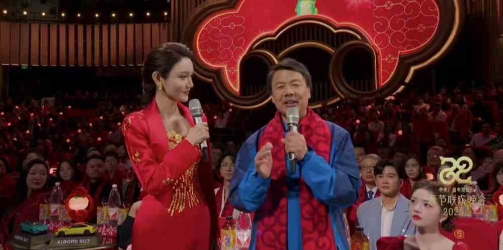 第一个上春晚的外卖诗人，为春节写下了这些诗-1