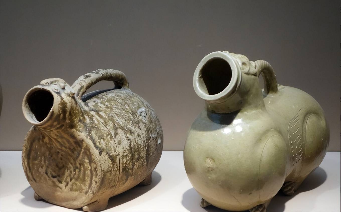 古代“夜壶”口那么小,女人怎么用?看完瞬间明白了,古人真聪明-5 古代“夜壶”口那么小,女人怎么用?看完瞬间明白了,古人真聪明-5